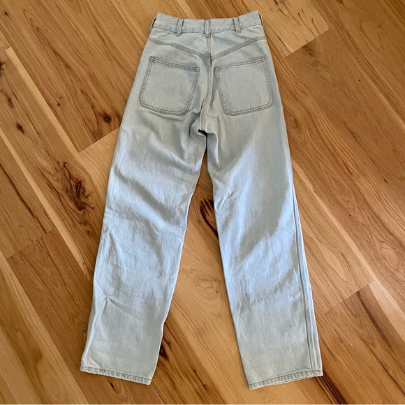 SOLD Jesse Kamm 225 - Picture 2 of 5